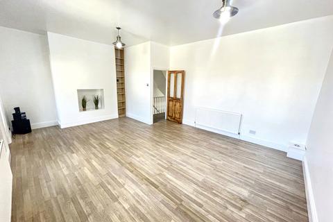 4 bedroom maisonette for sale, Stanhope Road, West Park, South Shields, Tyne and Wear, NE33 4ST