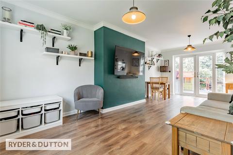 10 Fir Tree Avenue, Oldham, OL8 2SR