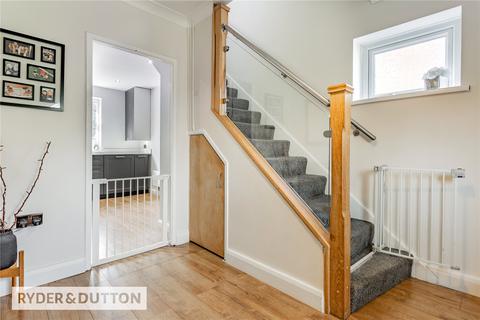 10 Fir Tree Avenue, Oldham, OL8 2SR