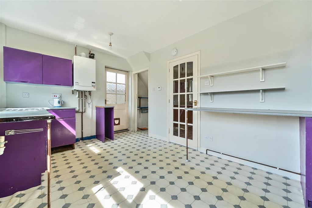 Dining kitchen
