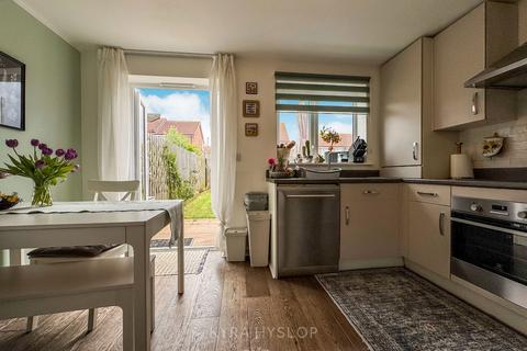 5 Brooklyn Close, Exeter, EX1 3XD