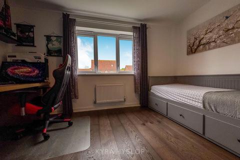 5 Brooklyn Close, Exeter, EX1 3XD