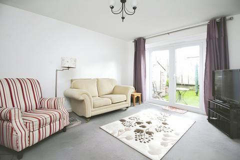 2 bedroom maisonette to rent, Trinity Place Bexleyheath DA6