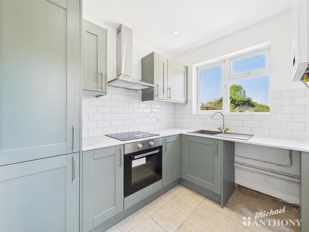 Cam02773 g0 pr0285 still011