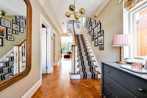 19 Ashley Road, Thames Ditton, KT7 0NH