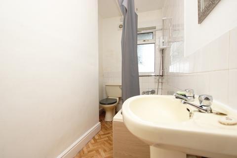 71 Field Street, Kettering, NN16 8EW