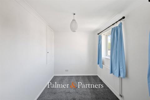 6 Centaury Close, Stanway, Colchester, CO3 0SF