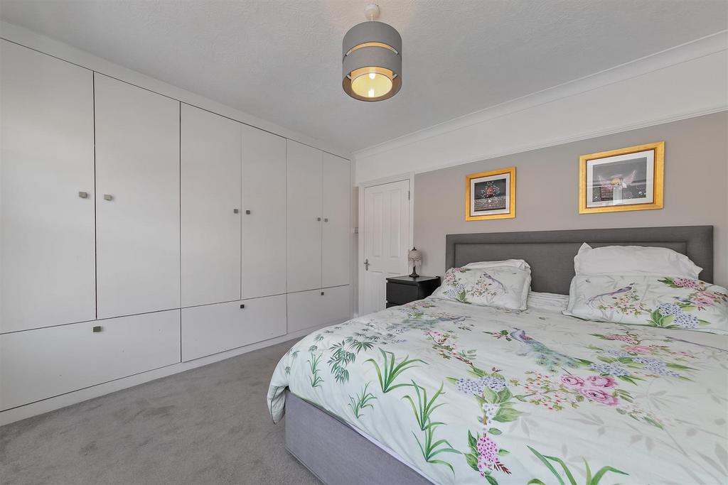 20 Royston Road-28.jpg
