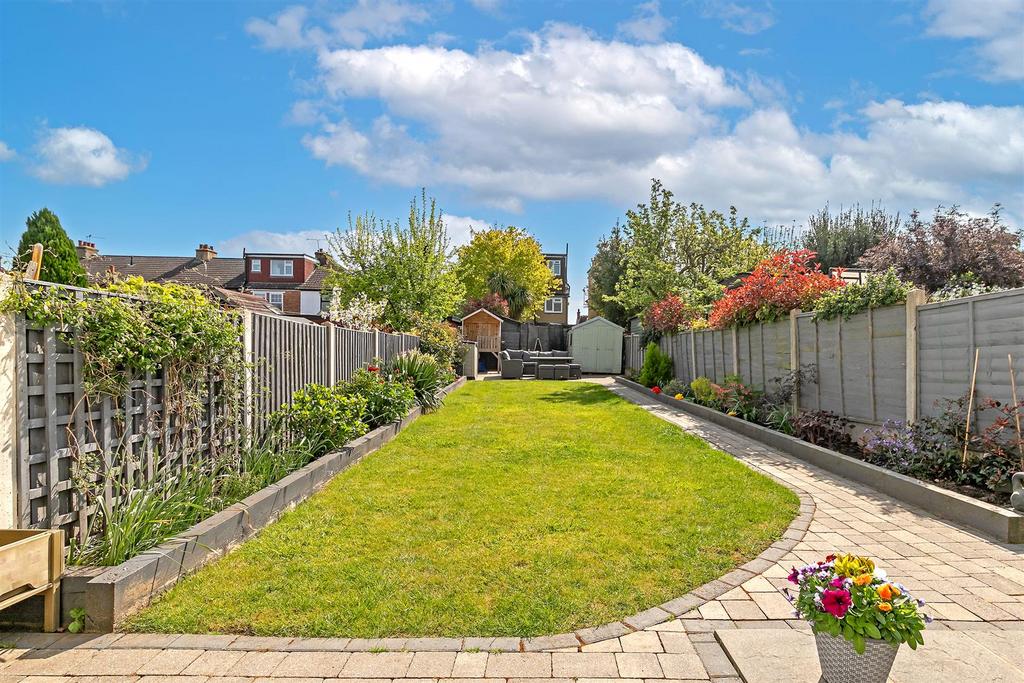 20 Royston Road-38.jpg