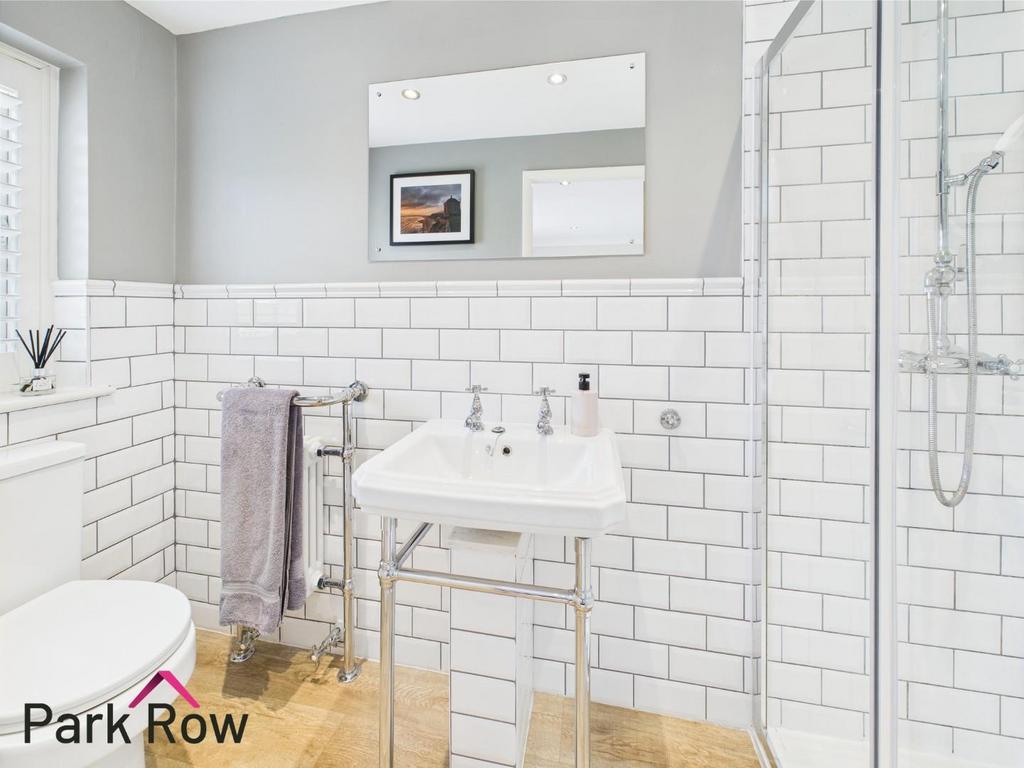 Ensuite