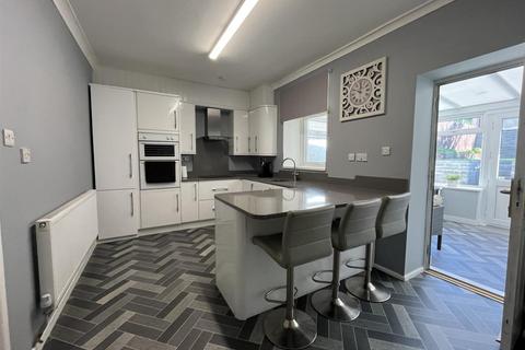 2 bedroom terraced house for sale, Mansel Street, Llanelli