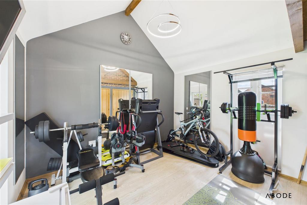 CAM04151 G0-PR0166-STILL013.jpg