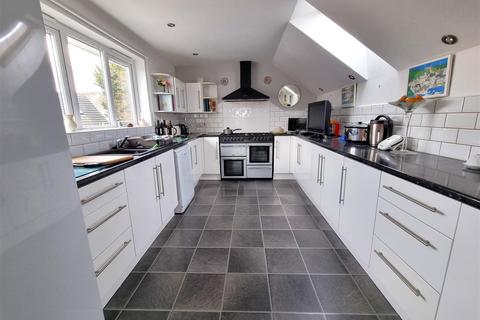 31 The Sidings, Delabole, PL33 9AX