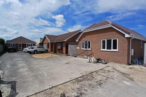2 bedroom detached bungalow for sale, Rossmore Road, Poole BH12