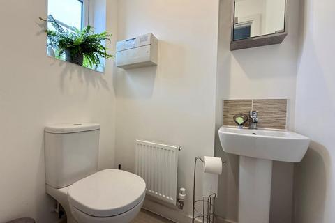 47 Academy Drive, Northampton, NN2 7AY