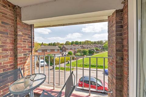 1 bedroom flat for sale, Icknield Walk, Royston SG8