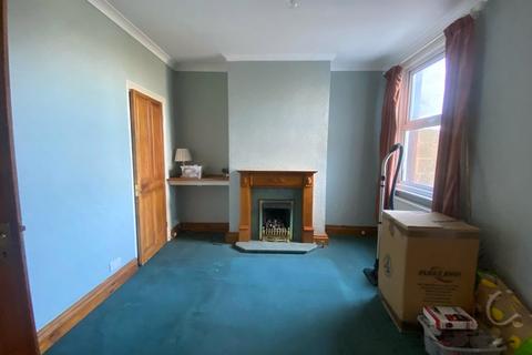 68 Springhead Road, Northfleet, Gravesend, DA11 9QY
