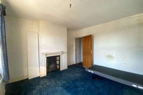 68 Springhead Road, Northfleet, Gravesend, DA11 9QY