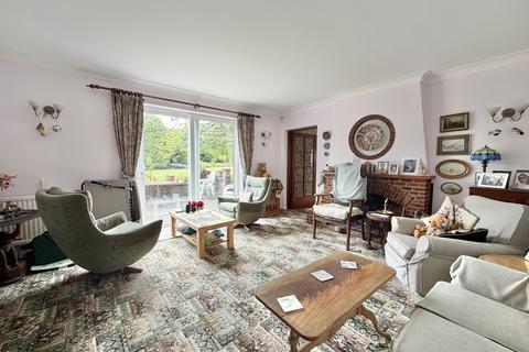 4 bedroom detached house for sale, Main Road, Sellindge, Ashford, Kent