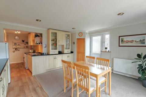 19 Brockman Crescent, Dymchurch, Romney Marsh, TN29 0TZ