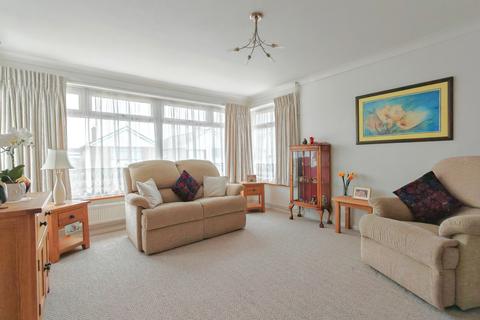 19 Brockman Crescent, Dymchurch, Romney Marsh, TN29 0TZ
