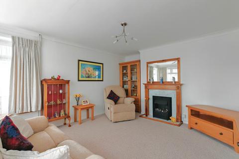 19 Brockman Crescent, Dymchurch, Romney Marsh, TN29 0TZ