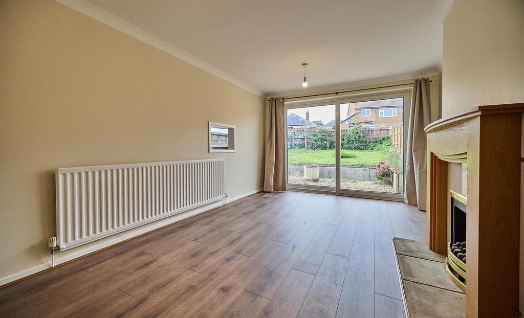 Rear Lounge/Dining Room