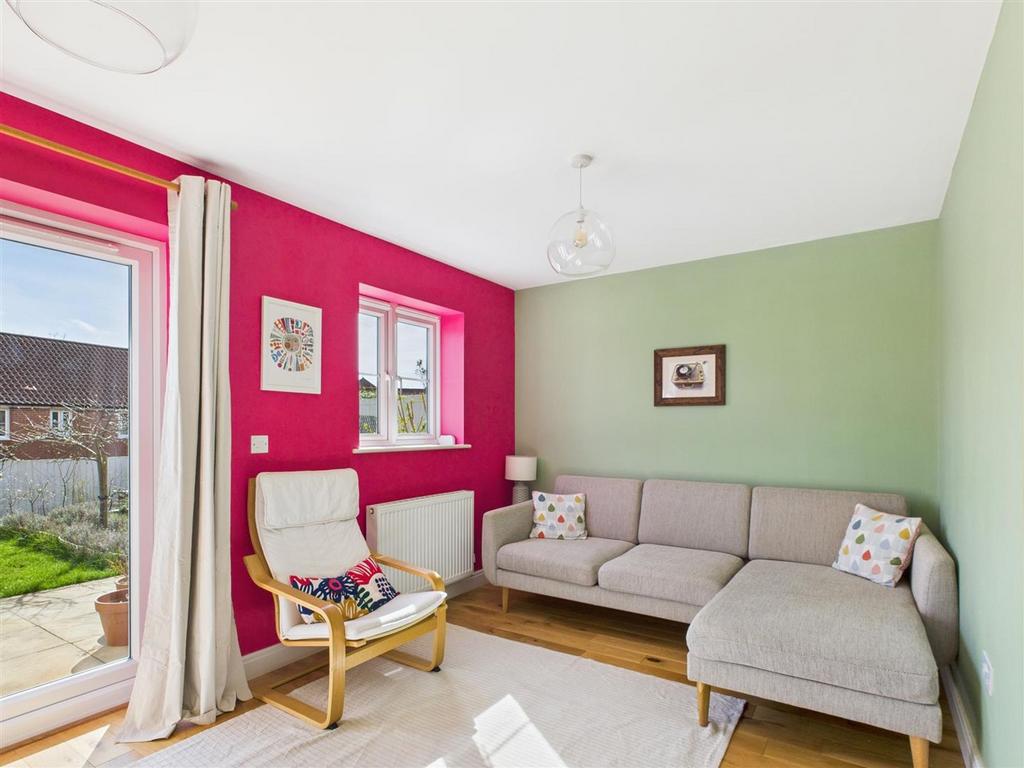 Reception room/dining room