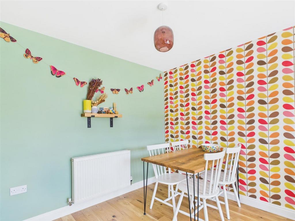 Reception room/dining room