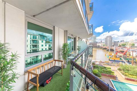 2 bedroom apartment for sale, Drake House, St George Wharf SW8