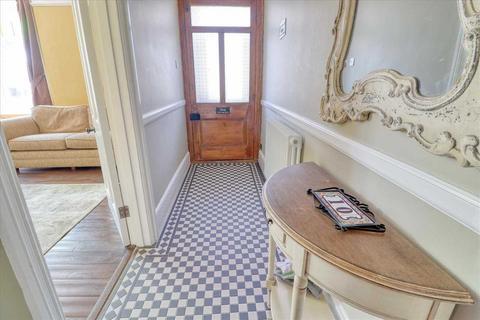 6 bedroom semi-detached house for sale, East Clacton CO15