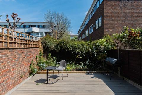 3 bedroom terraced house for sale, Chilton Street, Bethnal Green, London, E2
