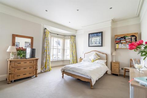 3 bedroom end of terrace house for sale, Scarcroft Road, South Bank. York, YO23 1NE
