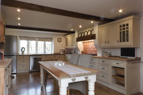 3 bedroom detached house for sale, Bell Lane, Biddenden, Ashford, Kent, TN27