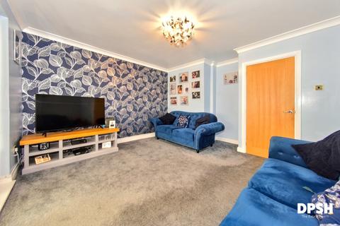 115 Middleton Road, Morley, Leeds, LS27 8DQ