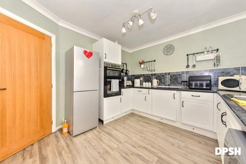 115 Middleton Road, Morley, Leeds, LS27 8DQ