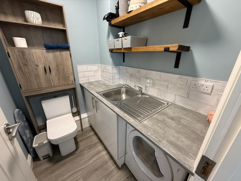 Utility Room/W.C