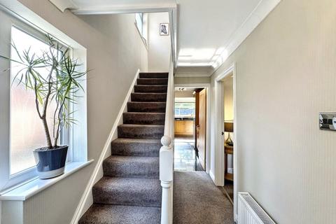 3 bedroom semi-detached house for sale, Thornbank Drive, Catterall, Preston