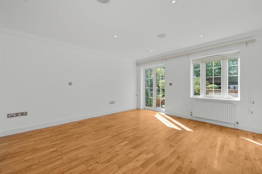 Main Bedroom