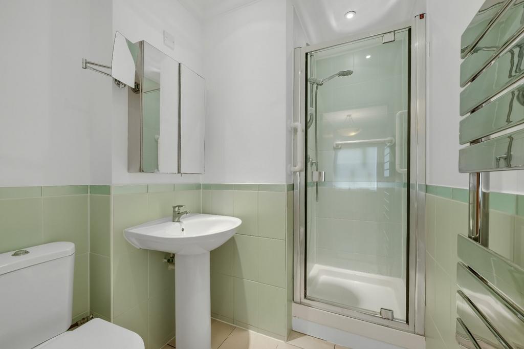 Second En Suite