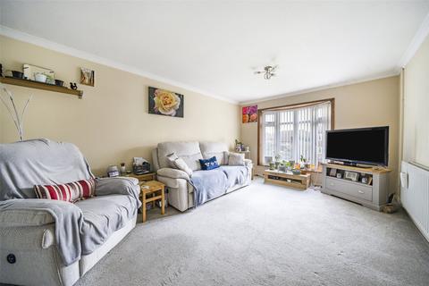 342 Valley Drive, Gravesend, DA12 5TH