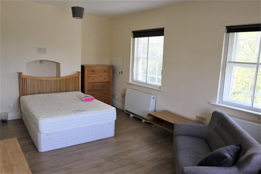 Rm11 Bed