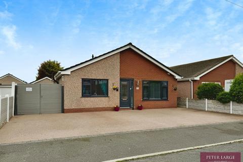 15 Dulas Avenue, Kinmel Bay, Rhyl, LL18 5LB