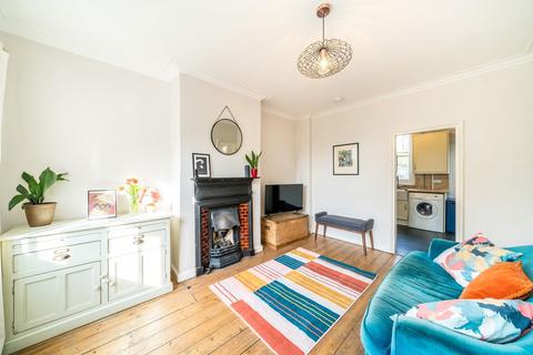 257 Derinton Road, London, SW17 8JD