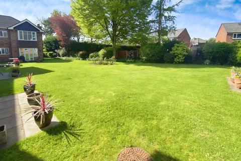 2 bedroom apartment for sale, The Willows, Woodacres Court, Wilmslow