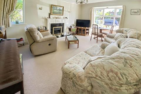 2 bedroom apartment for sale, The Willows, Woodacres Court, Wilmslow