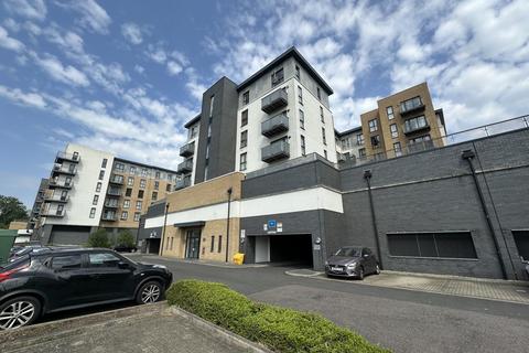 2 bedroom apartment to rent, Little Brights Road, Belvedere, DA17