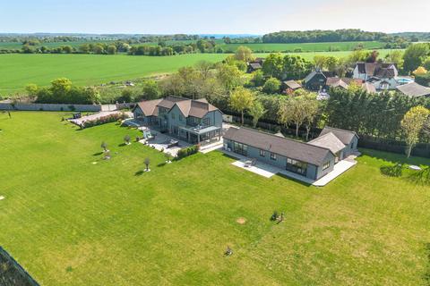 5 bedroom detached house for sale, Woodend Lane, Ongar CM5