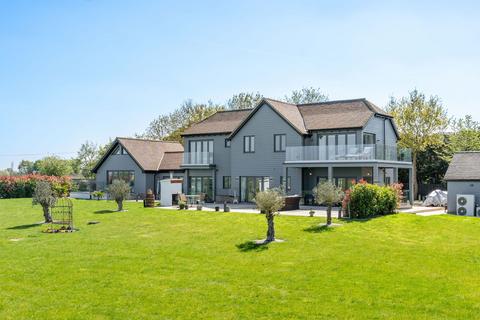 5 bedroom detached house for sale, Woodend Lane, Ongar CM5