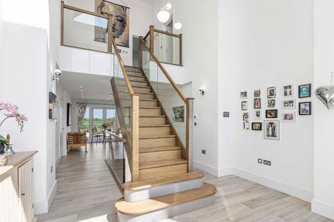 5 bedroom detached house for sale, Woodend Lane, Ongar CM5